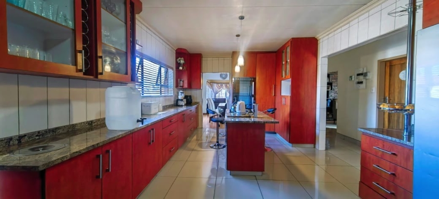 3 Bedroom Property for Sale in Miederpark North West